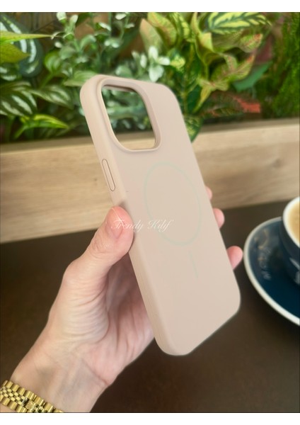 iPhone (15 Pro Max) Uyumlu Magguard Magsafe Destekli Silikon Kılıf fiyatları