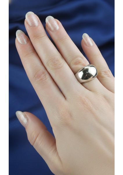 Dolgun Tasarım Modern Gümüş Tonu Bombeli Yüzük