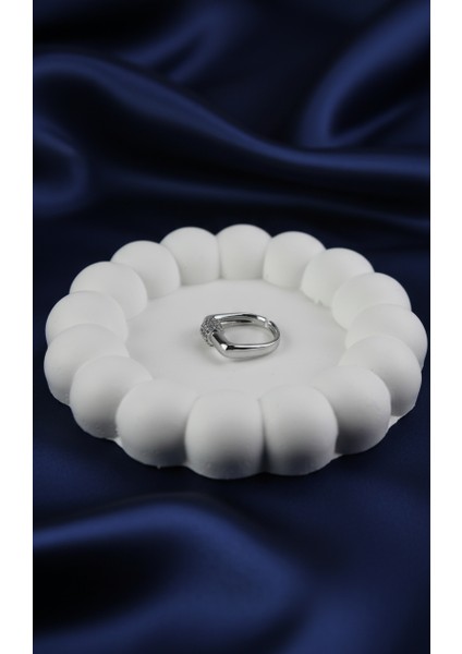 Geometrik Tasarım Üçlü Zirkon Taşlı Gümüş Tonu Ayarlanabilir Yüzük fırsatları