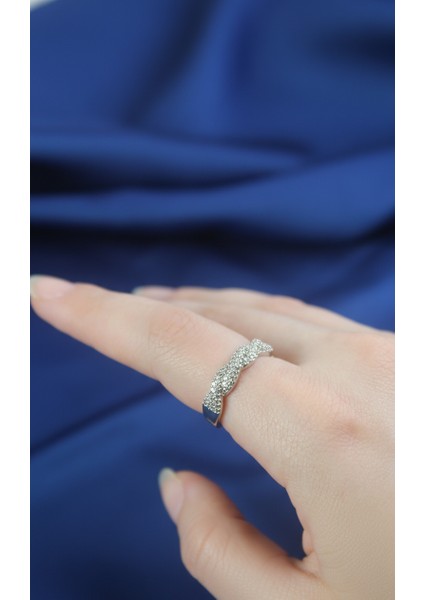 Dalgalı Mikro Zirkon Taşlı Ayarlanabilir Gümüş Tonu Yüzük indirimleri