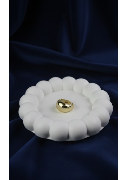 Dolgun Tasarım Modern Altın Tonu Bombeli Yüzük fırsatları