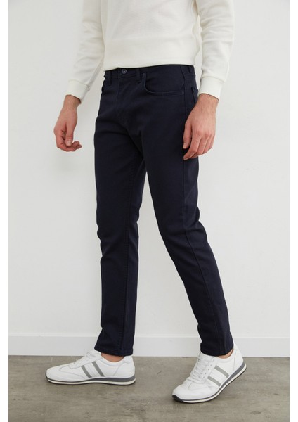 Fermuarlı Slim Fit Jean