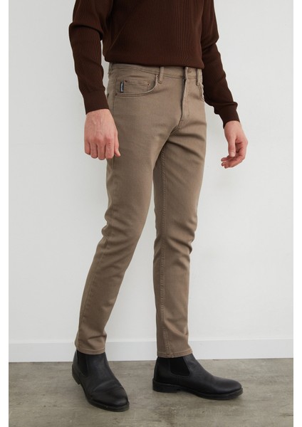 Fermuarlı Slim Fit Jean