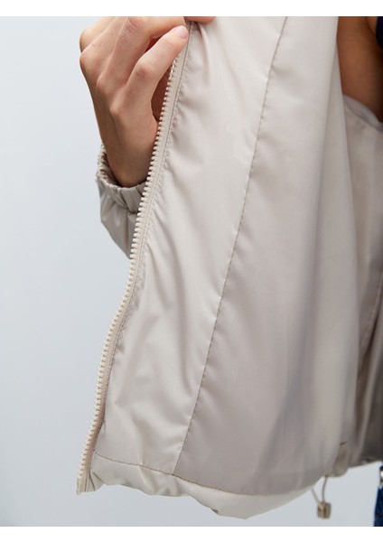 Yeni Sezon Kapüşonlu Kadın Şişme Mont fırsatları