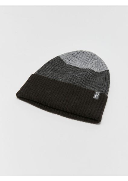 Yeni Sezon Renk Bloklu Etiket Baskılı Erkek Triko Bere fiyatları