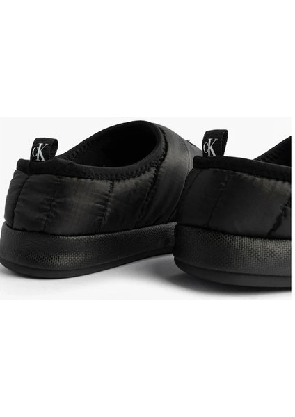 Calvın Kleın Kadın Marka Logolu Kapitone Dikişli Günlük Kullanıma Uygun Siyah Terlik HW0HW02830 Beh modelleri