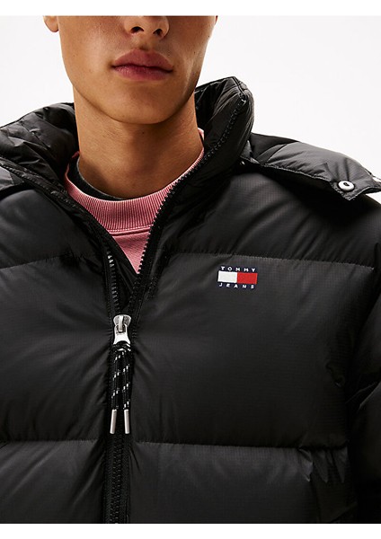 Tommy Hılfıger Erkek Marka Logolu Geri Dönüştürülmüş Yırtılmaz Naylon Dik Yakalı Fırtına Manşetli Kapüşonlu Siyah Mont DM0DM22036 Bds fiyatları