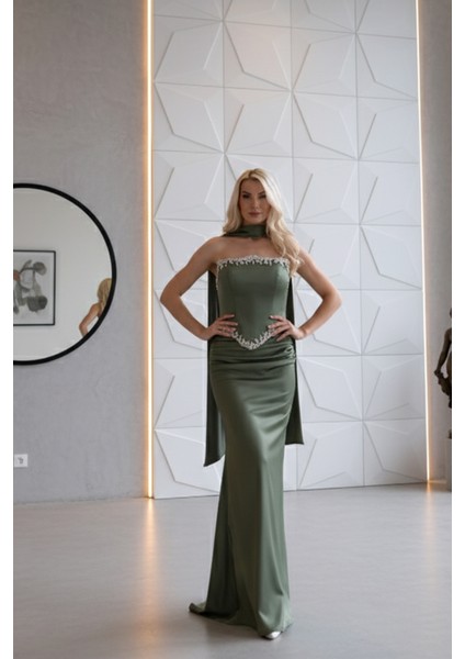 Haki Üzeri Taş Işleme Detaylı Kuşak Bağlama Detaylı Straplez Abiye 08011801.23