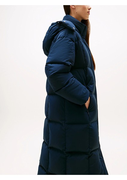 Tommy Hılfıger Kadın Marka Logolu Kapitone Dikişli Kapüşonlu Günlük Kullanıma Uygun Lacivert Mont DW0DW21977 C1G modelleri