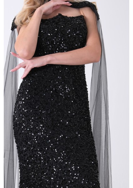 Siyah Boyundan Takma Tül Detaylı Straplez Pul Payet Abiye 9705683.01