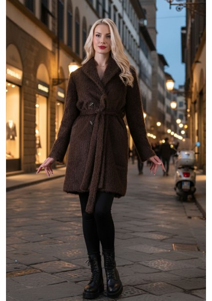 Kahve Şal Yaka Çift Cepli Düğme Kapamalı Kemerli Peluş Kaban 0108088.05