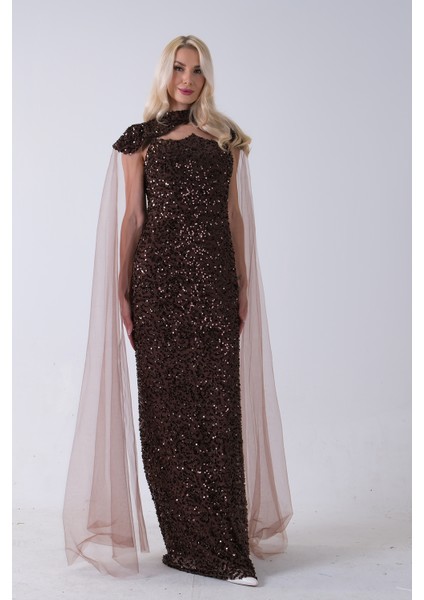 Kahve Boyundan Takma Tül Detaylı Straplez Pul Payet Abiye 9705683.05 modelleri