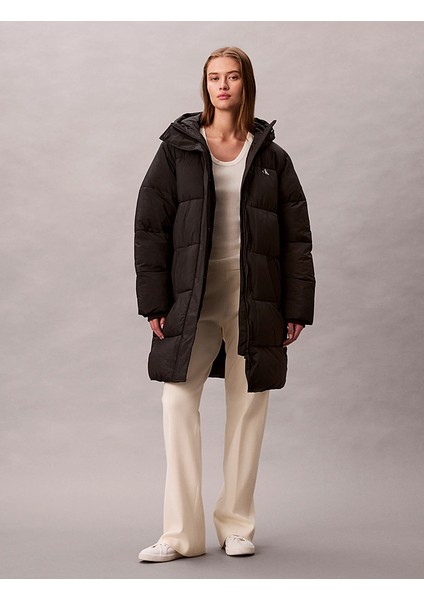 Calvın Kleın Kadın Marka Logolu Full Fermuarlı Şık Görünüşlü Günlük Kullanıma Uygun Siyah Mont LV047D508G Ub1