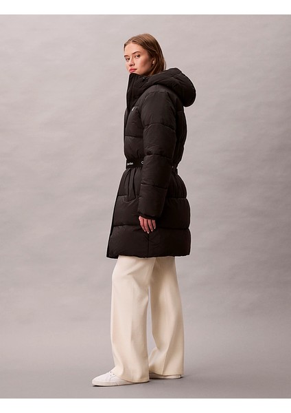 Calvın Kleın Kadın Marka Logolu Full Fermuarlı Şık Görünüşlü Günlük Kullanıma Uygun Siyah Mont LV047D508G Ub1 modelleri