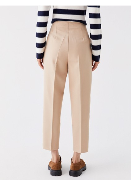 Yeni Sezon Kadın Havuç Kesim Düz Pantolon indirimleri