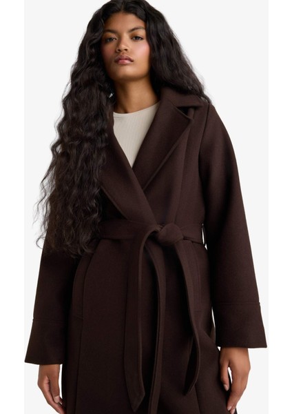 Regular Fit Kuşaklı Kaşe Kaban F1207AX25WN modelleri