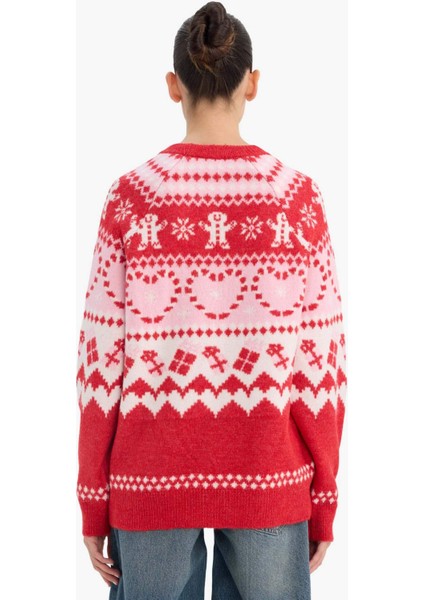 Yılbaşı Temalı Regular Fit Bisiklet Yaka Triko Kazak F6478AX25CW indirimleri