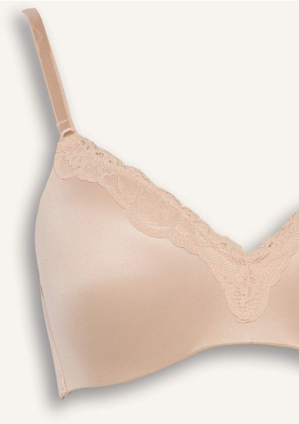 Dantel Detaylı Saten Kaplı Pedli Balensiz Tişört Bra-Fall In LOVE G4698AX25WN modelleri