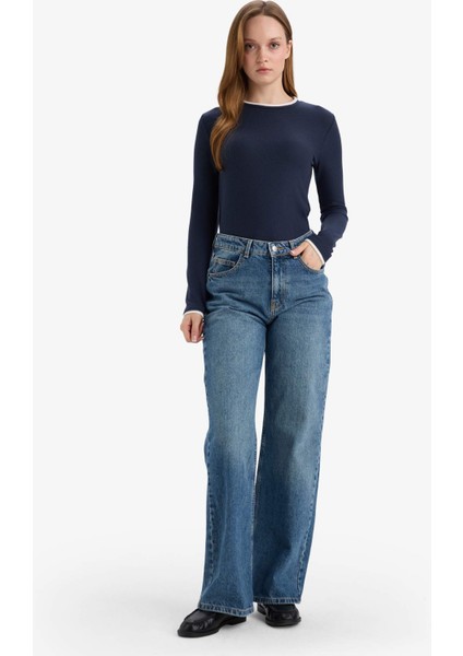 Regular Fit Bisiklet Yaka Uzun Kollu Tişört Tunik G5061AX25WN fiyatları