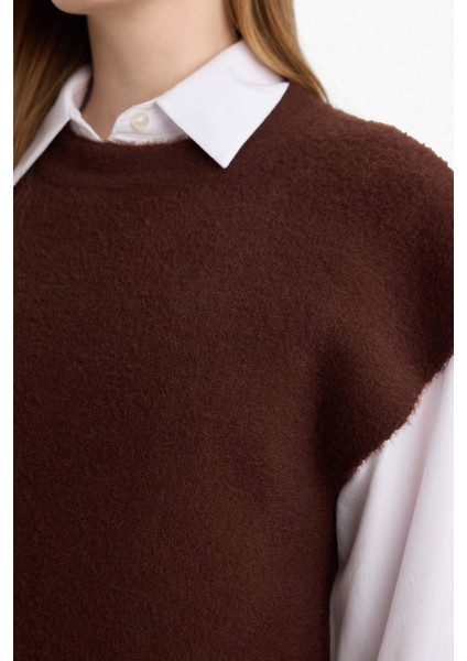 Regular Fit Bisiklet Yaka Triko Süveter G3821AX25WN fırsatları