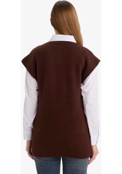 Regular Fit Bisiklet Yaka Triko Süveter G3821AX25WN indirimleri