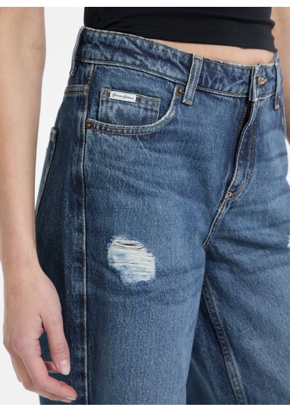 Yüksek Bel Geniş Paça Relaxed Lacivert Kadın Denim Pantolon Guess Jeans Kadın Relaxed Fit Jean modelleri