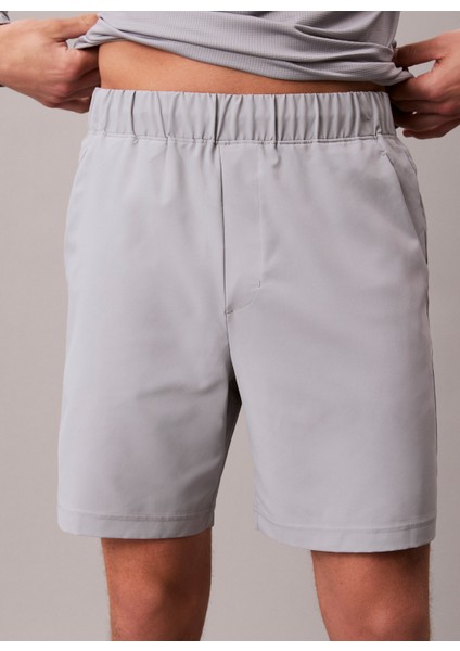 Regular Fit Gri Erkek Şort LVGMF5S801IB9 Woven Short modelleri