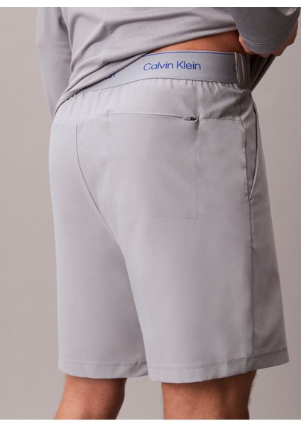 Regular Fit Gri Erkek Şort LVGMF5S801IB9 Woven Short fırsatları