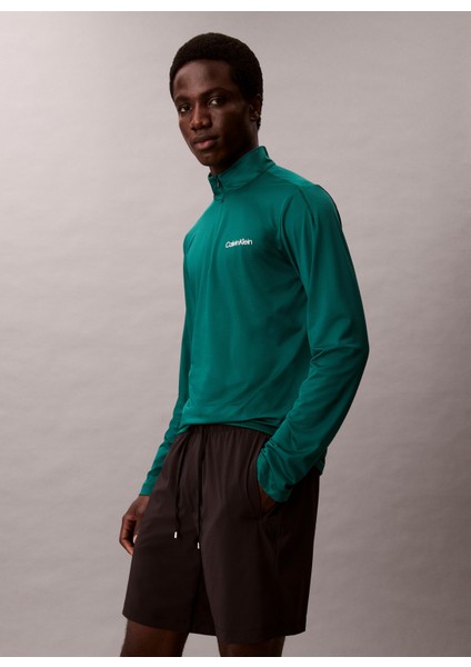 Regular Fit Siyah Erkek Şort LVGMF5S803UB1 Woven Short fiyatları