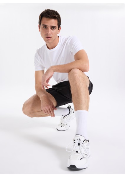 Regular Fit Siyah Erkek Şort LVGMF5S801UB1 Woven Short