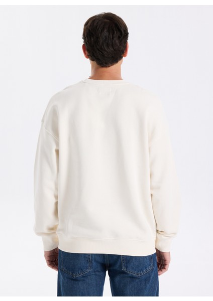 Bisiklet Yaka Ekru Erkek Sweatshırt M5BQ23K9V31-G054 Guess Jeans Erkek indirimleri