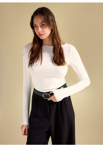 Kayık Yaka Düz Beyaz Kadın Bluz PBF5WL-TST9527