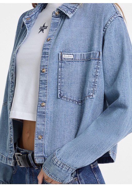Standart Gömlek Yaka Eskitme Mavi Kadın Gömlek Guess Jeans Kadın Denim Gömlek modelleri