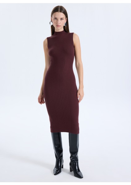 Dik Yaka Düz Kahve Standart Kadın Elbise Julia Kadın Ipek Kaşmir Karışımlı T fiyatları