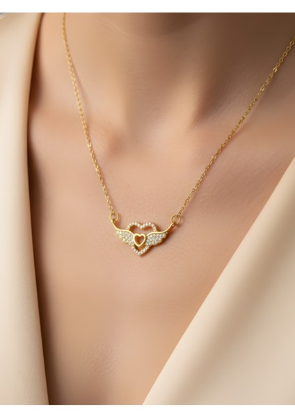 Kalp ve Kanat Detaylı Çelik Kolye