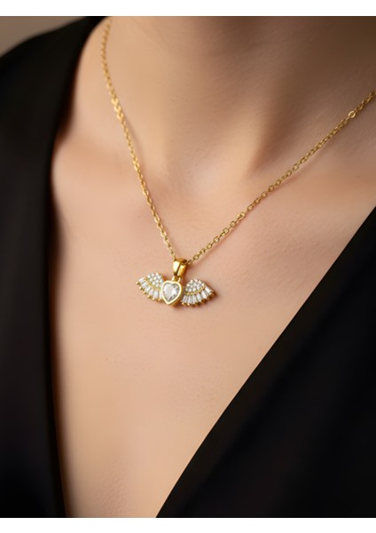 Kanat Şeklinde Çelik Kolye