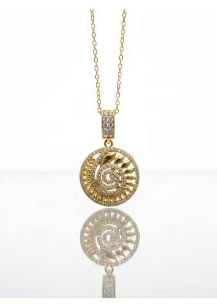 Taşlı Daire Şeklinde Çelik Kolye