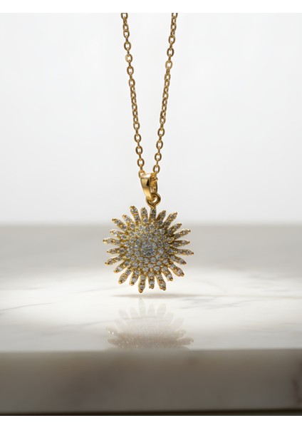 Güneş Şeklinde Çelik Kolye