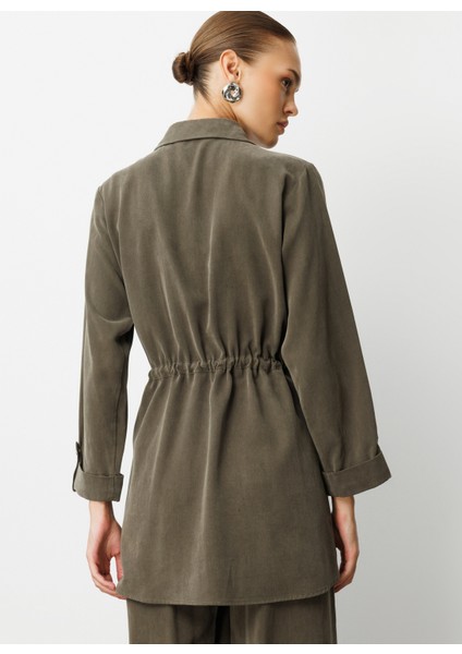 Klasik Yaka Düz Haki Kadın Tunik M1MZ1030210165 fırsatları