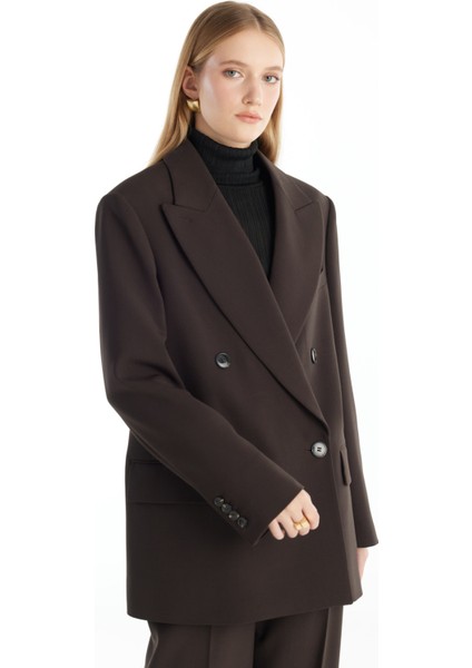 Oversized Koyu Kahve Kadın Ceket TBWRJC1018-3 fırsatları