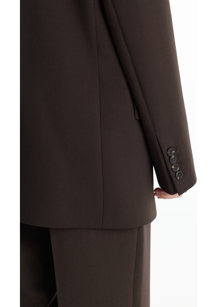 Oversized Koyu Kahve Kadın Ceket TBWRJC1018-3