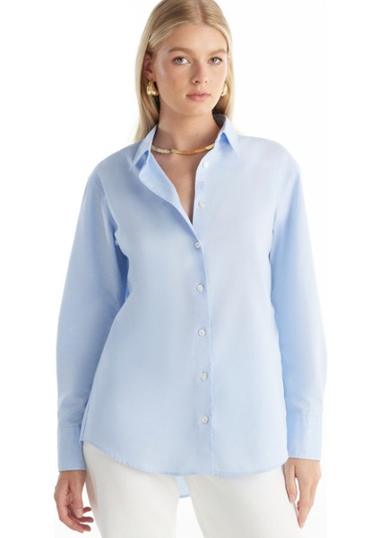 Regular Fit Klasik Gömlek Yaka Oxford Mavi Kadın Gömlek TBWRSH1030