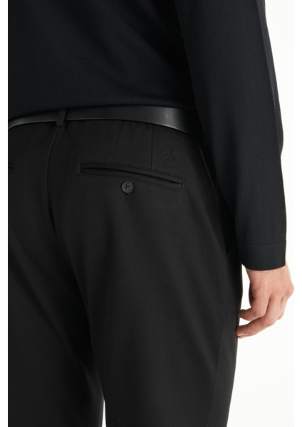 Lastikli Bel Slim Paça Slim Straight Siyah Erkek Pantolon TBMRTR1042 indirimleri