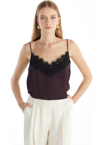 V Yaka Düz Koyu Kahve Kadın Bluz TBWRSH1016 fiyatları