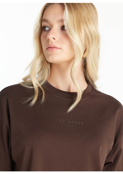 Bisiklet Yaka Baskılı Koyu Kahve Kadın T-Shirt TBWRTS1017 indirimleri