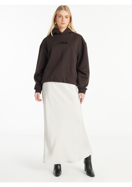 Kapüşon Yaka Düz Koyu Kahve Kadın Sweatshırt TBWRTS1040 fiyatları