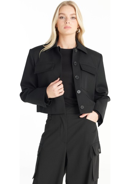 Standart Siyah Kadın Ceket TBWRJC1035
