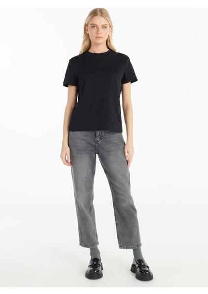 Bisiklet Yaka Düz Siyah Kadın T-Shirt TBWRTS1084 fiyatları