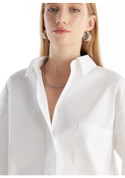 Regular Fit Klasik Gömlek Yaka Düz Kırık Beyaz Kadın Gömlek TBWRSH1019 indirimleri