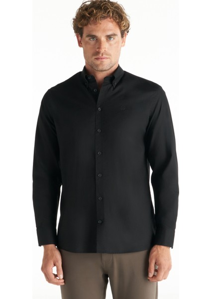 Comfort Fit Düğmeli Yaka Oxford Siyah Erkek Gömlek TBMRSH1010